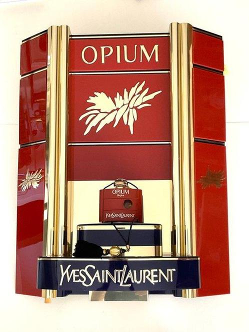 Yves Saint Laurent “OPIUM” - Reclamebord - Imposante vintage, Antiek en Kunst, Antiek | Wandborden en Tegels
