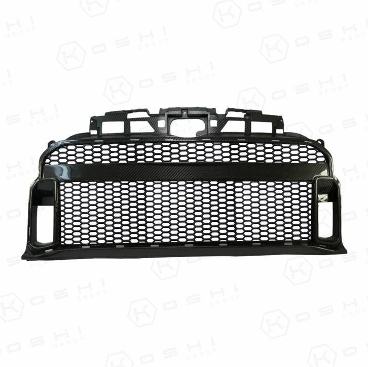 Dit betreft een Toyota Yaris GR Carbon voorbumper grill trim, Auto diversen, Tuning en Styling, Verzenden