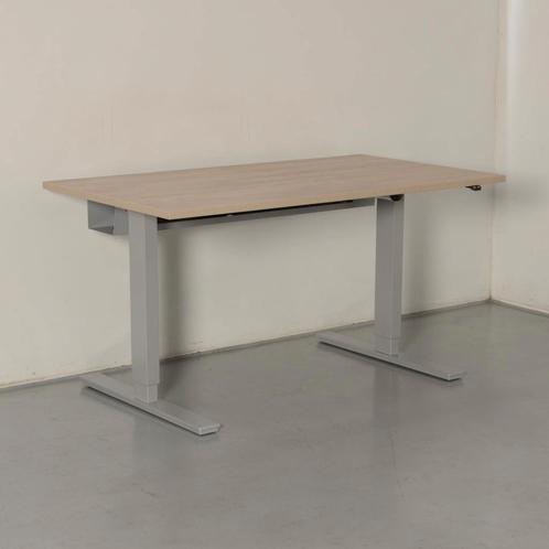 Solidesk elektrisch zit-sta bureau, bladkleur naar keuze,, Huis en Inrichting, Bureaus, Ophalen of Verzenden