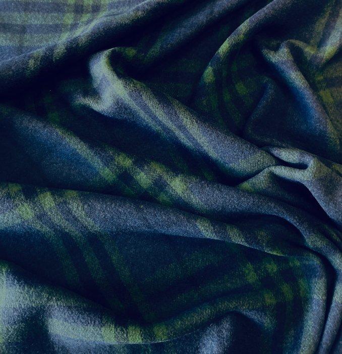 Zachte Schotse stof voor kleding, gemaakt in Italië. -, Antiek en Kunst, Curiosa en Brocante