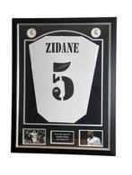 Real Madrid - Spaanse voetbal competitie - Zinedine Zidane -, Nieuw