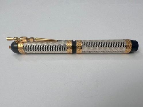 Visconti - Camelot Limited Edition 999. Fountain Pen -, Verzamelen, Pennenverzamelingen