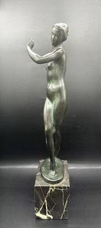 J.Hübel - Jacob Hübel - sculptuur, Tänzerin - 38.2 cm -