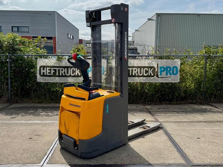 Jungheinrich ERC216-525DZ (2019) hoge meerijstapelaar +VIDEO, Zakelijke goederen, Machines en Bouw | Heftrucks en Intern transport