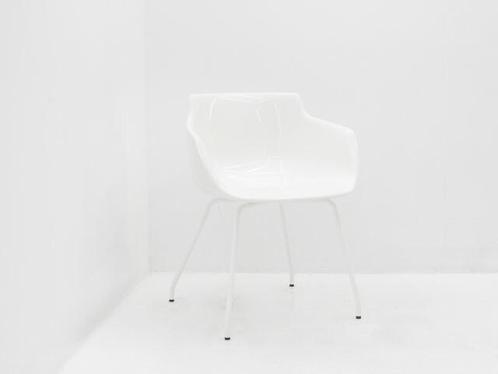 Kuipstoel MFD Italia Flow - kunststof wit - 4-poot wit, Huis en Inrichting, Stoelen, Gebruikt, Ophalen of Verzenden