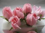 Roosjes 5-6cm. zijde best quality hot pink roze 10 st roos, Ophalen of Verzenden, Nieuw