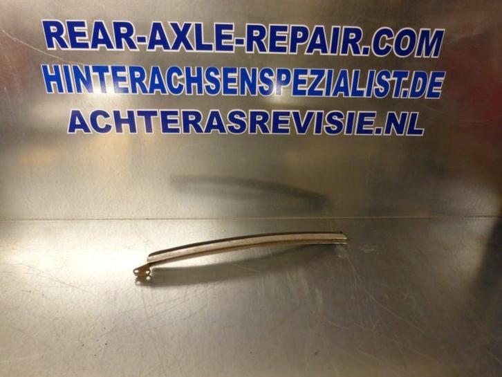 Opel Manta A, steun rechts,B stijl tbv zijruit, voor vast..., Auto-onderdelen, Carrosserie en Plaatwerk, Gebruikt, Opel, Verzenden