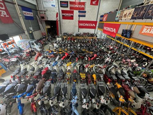 Heel veel oldtimer Honda, Yamaha, Suzuki brommers en motoren, Fietsen en Brommers, Brommers | Honda, Gebruikt