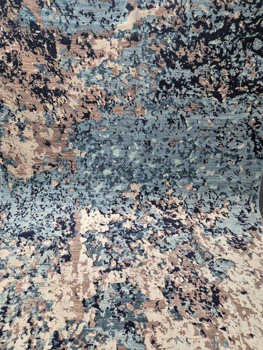 Moderne design tapijt met zijde (nieuw) - Vloerkleed - 225, Huis en Inrichting, Stoffering | Tapijten en Kleden