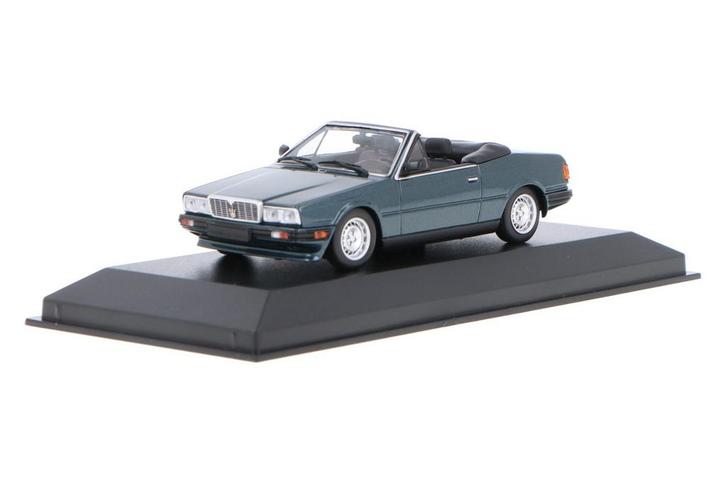 Maserati Biturbo Spyder 940123530 Maxichamps  Modelauto 1:43, Hobby en Vrije tijd, Modelauto's | 1:43, Verzenden