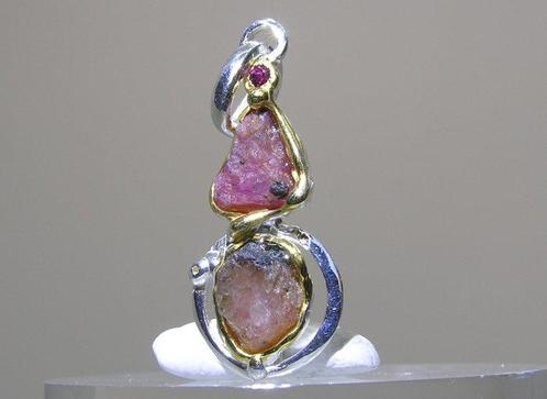 Saffier Hanger - Hoogte: 30 mm - Breedte: 11 mm- 2.3 g - (1), Verzamelen, Mineralen en Fossielen