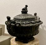 Fa. R. Bellair & Co, Berlin - dekselvaas - Metaal - Oudheid