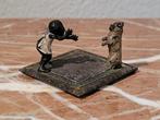 Geschutzt - sculptuur, Bambina con cane - 2.5 cm - Brons,, Antiek en Kunst