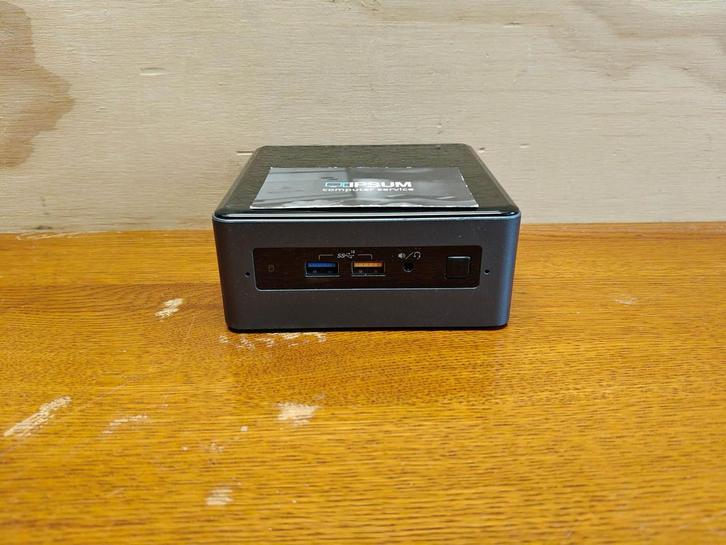 Intel NUC8i7BEH | i7 8559u | 8gb DDR4 | 250gb SSD, Computers en Software, Desktop Pc's, 2 tot 3 Ghz, SSD, Refurbished, 8 GB, Ophalen of Verzenden