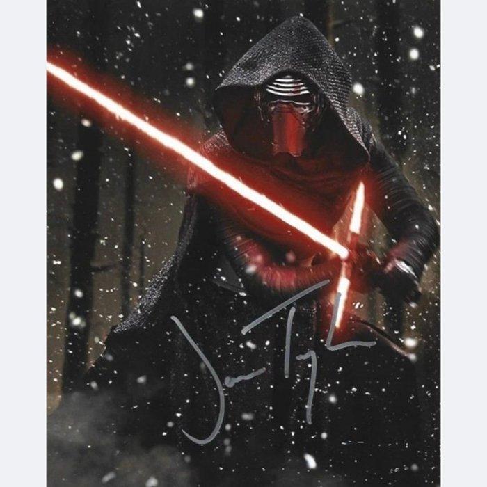 Star Wars: The Last Jedi - Signed by James Taylor (Kylo Ren, Verzamelen, Film en Tv