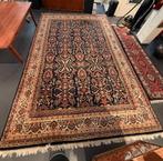 Een groot handgeknoopt Perzisch tapijt, Arad 20e eeuw