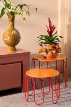 2dekans | Mica Decorations metale zijtafel - Oranje - 2, Huis en Inrichting, Ophalen of Verzenden, Gebruikt