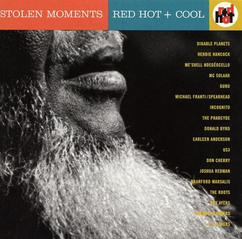 cd - Various - Stolen Moments: Red Hot + Cool, Cd's en Dvd's, Cd's | Overige Cd's, Zo goed als nieuw, Verzenden