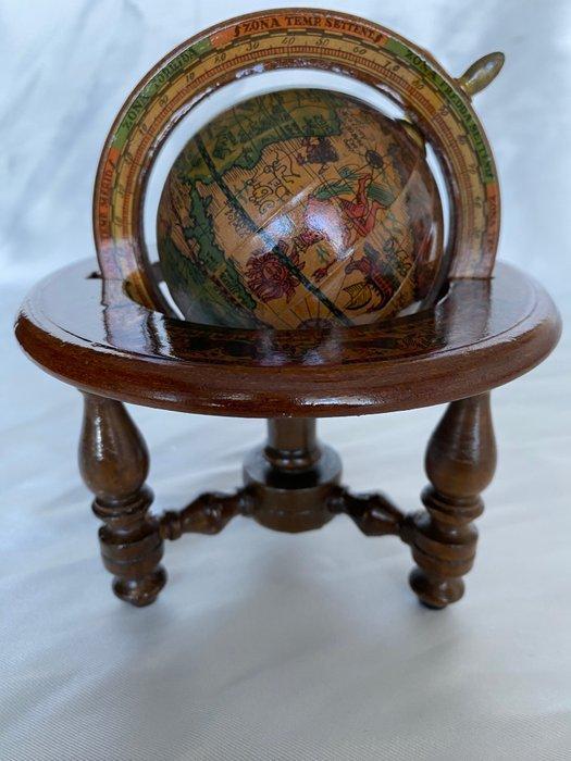 Globe - 1960-1970, Antiek en Kunst, Curiosa en Brocante