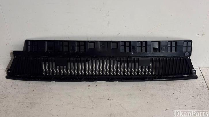 Renault Master IV onder Grille 622541366R, Auto-onderdelen, Carrosserie en Plaatwerk, Gebruikt, Voor, Ophalen