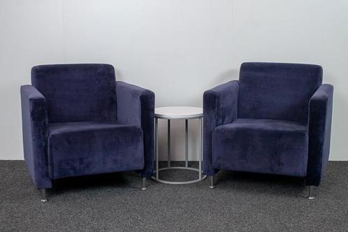 MR design Club - Fauteuil Belta Frajumar, Zakelijke goederen, Kantoor en Winkelinrichting | Kantoormeubilair en Inrichting, Stoel