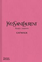 9780500022399 Yves Saint Laurent Catwalk, Boeken, Nieuw, Olivier Flaviano, Verzenden