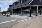 Windschemen: Uitschuifbaar uit voorraad leverbaar.