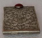 Kaptafelset - .800 zilver - Portemonneeklepje voor in de tas, Antiek en Kunst