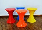 Kruk - Plastic - Vier vintage krukken, Antiek en Kunst