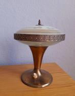 Nachtlampje - gouden messing en opalglas, Opaline glas, Antiek en Kunst