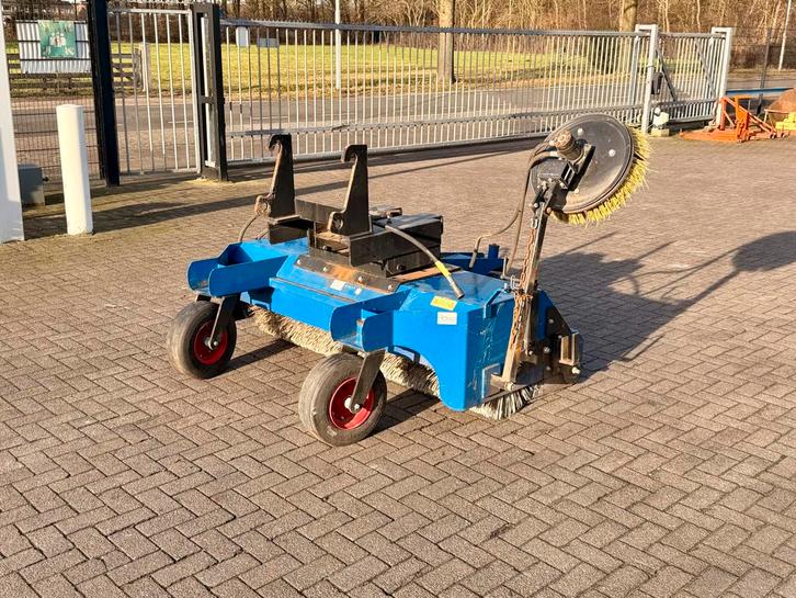 Ceres 175cm | veegmachine (Voorraad machines), Zakelijke goederen, Agrarisch | Werktuigen, Ophalen of Verzenden