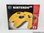 Nintendo 64 / N64 - Controller - Yellow - Boxed, Spelcomputers en Games, Spelcomputers | Nintendo 64, Gebruikt, Verzenden