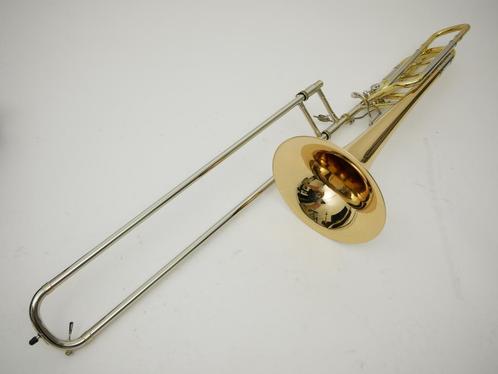 Bastrombone Bach LT50B3LOG Opruiming €1200,00 KORTING, Muziek en Instrumenten, Blaasinstrumenten | Trombones, Bas, Nieuw, Met koffer