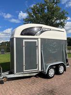 Leuke Atec 1,5 paards met zadelkamer!, Dieren en Toebehoren, Paarden en Pony's | Trailers en Aanhangwagens, Ophalen, Zo goed als nieuw