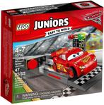 LEGO Juniors Cars Bliksem McQueen Snelle Lanceerder - 10730, Kinderen en Baby's, Speelgoed | Duplo en Lego, Zo goed als nieuw