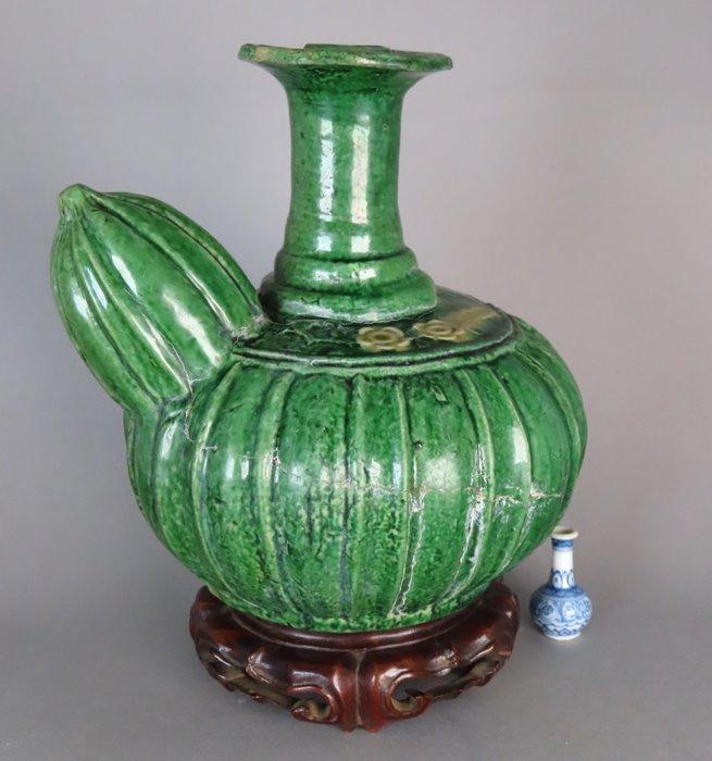 Porselein Prunus takken met perzikbloesem, geel en groen, Antiek en Kunst, Antiek | Overige Antiek