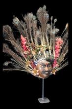 Krishna-maske met zijn echte originele versiering - in, Antiek en Kunst