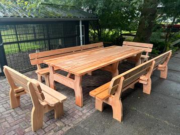 20 % korting Douglas Houten Tuintafel / Tuinbank / Tuinset beschikbaar voor biedingen