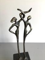 Corry Ammerlaan - sculptuur, “ Together “ - 22 cm - alloy, Antiek en Kunst