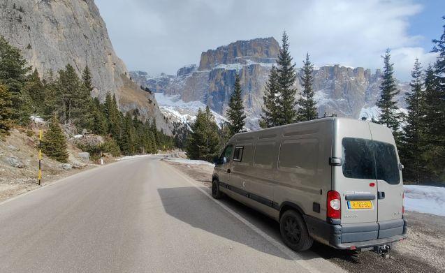 2 pers. Renault camper huren in Venray? Vanaf € 75 p.d. - Go, Caravans en Kamperen, Verhuur