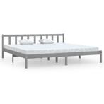 vidaXL Massief Houten Bed 200x200 Grijs - Retourdeal - Du..., Huis en Inrichting, Ophalen of Verzenden, Nieuw