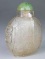 Sculpted Chinese crystal snuff box - Rochekristal - China -, Antiek en Kunst