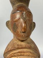 Rare & Old African Mangbetu statue - Congo. (Zonder
