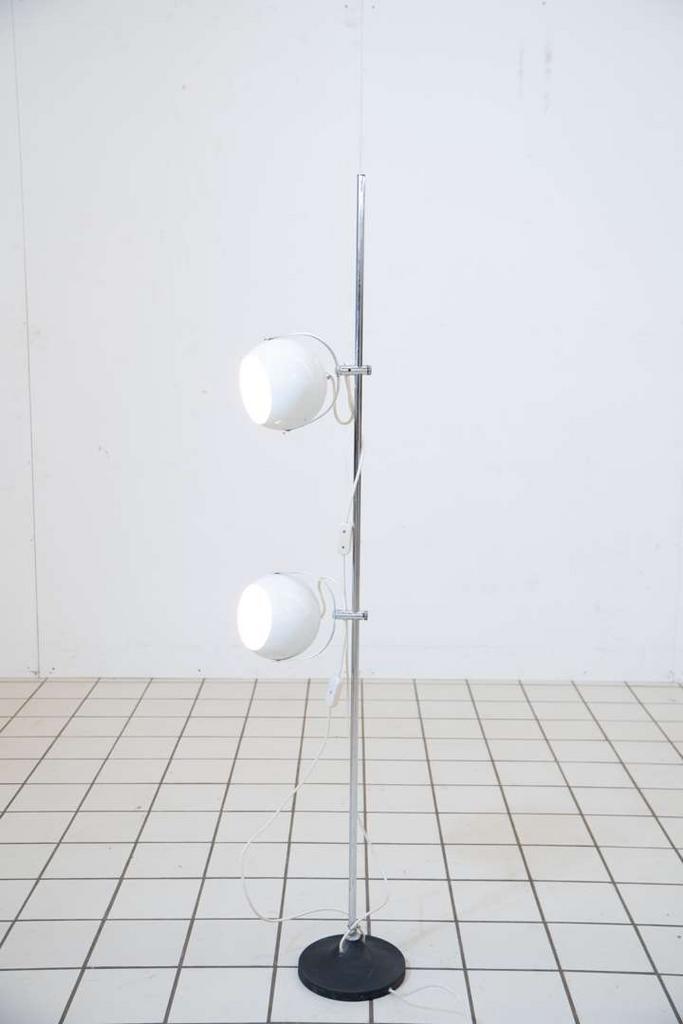 Scandinavische verstelbare vloerlamp “Bollenlamp”, Huis en Inrichting, Lampen | Vloerlampen, Ophalen of Verzenden
