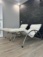 Stoel - Set van 2 Vintage Witte Leren Chaise Longues –