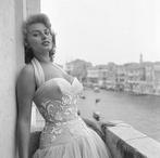 Cameraphoto Epoche/Vittorio Pavan - Sophia Loren- Venezia