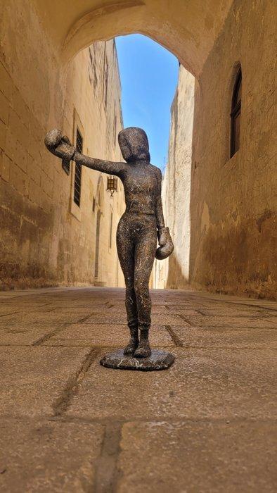 Mark Sugar - Challenge (Pride of Malta), Antiek en Kunst, Kunst | Designobjecten