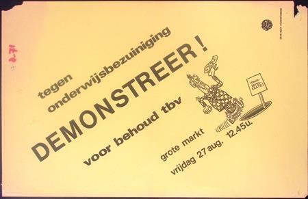 Demonstratie tegen onderwijsbezuiniging op poster (Posters), Verzamelen, Posters, Nieuw, Overige onderwerpen, Met lijst, Verzenden
