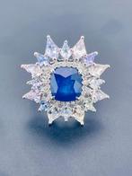 Ring - 14 karaat Witgoud - 7.53ct. tw. Saffier - Saffier -, Nieuw