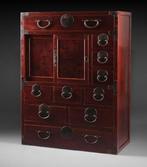 Handelaarsdocumentenkast (chôba’dansu) - Hinoki (cypres)